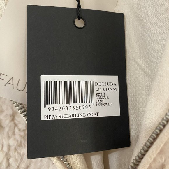 Decjuba Size L Beige Pippa Shearling Coat Faux Fur Longline Coatigan New RRP$140 - Picture 12 of 16
